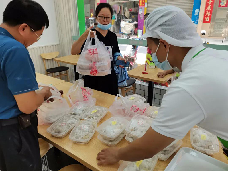 胃口福餃子云吞東方市場店開業(yè)，數百市民排隊嘗鮮